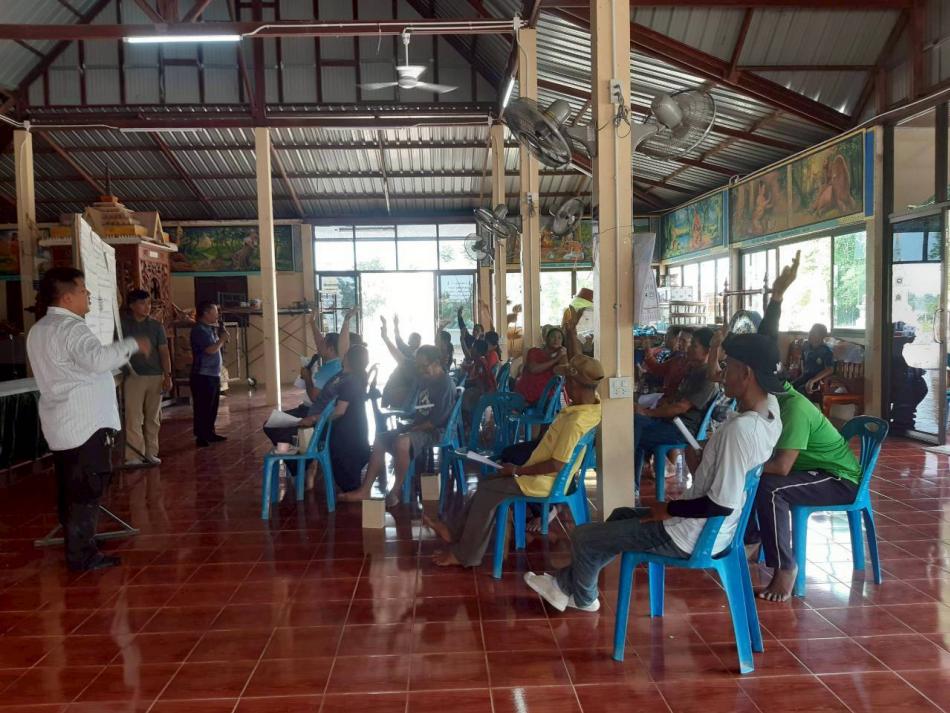 องค์การบริหารส่วนตำบลศรีสมเด็จออกประชาคมการจัดทำแผนพัฒนาท้องถิ่นประจำปี 2569 ณสารวัดอินทรสังวร บ้านหลุบเปลือย หมู่ที่ 1 ตำบลศรีสมเด็จอำเภอสมเด็จ จังหวัดกาฬสินธุ์ ในวันที่ 21 เมษายน 2561